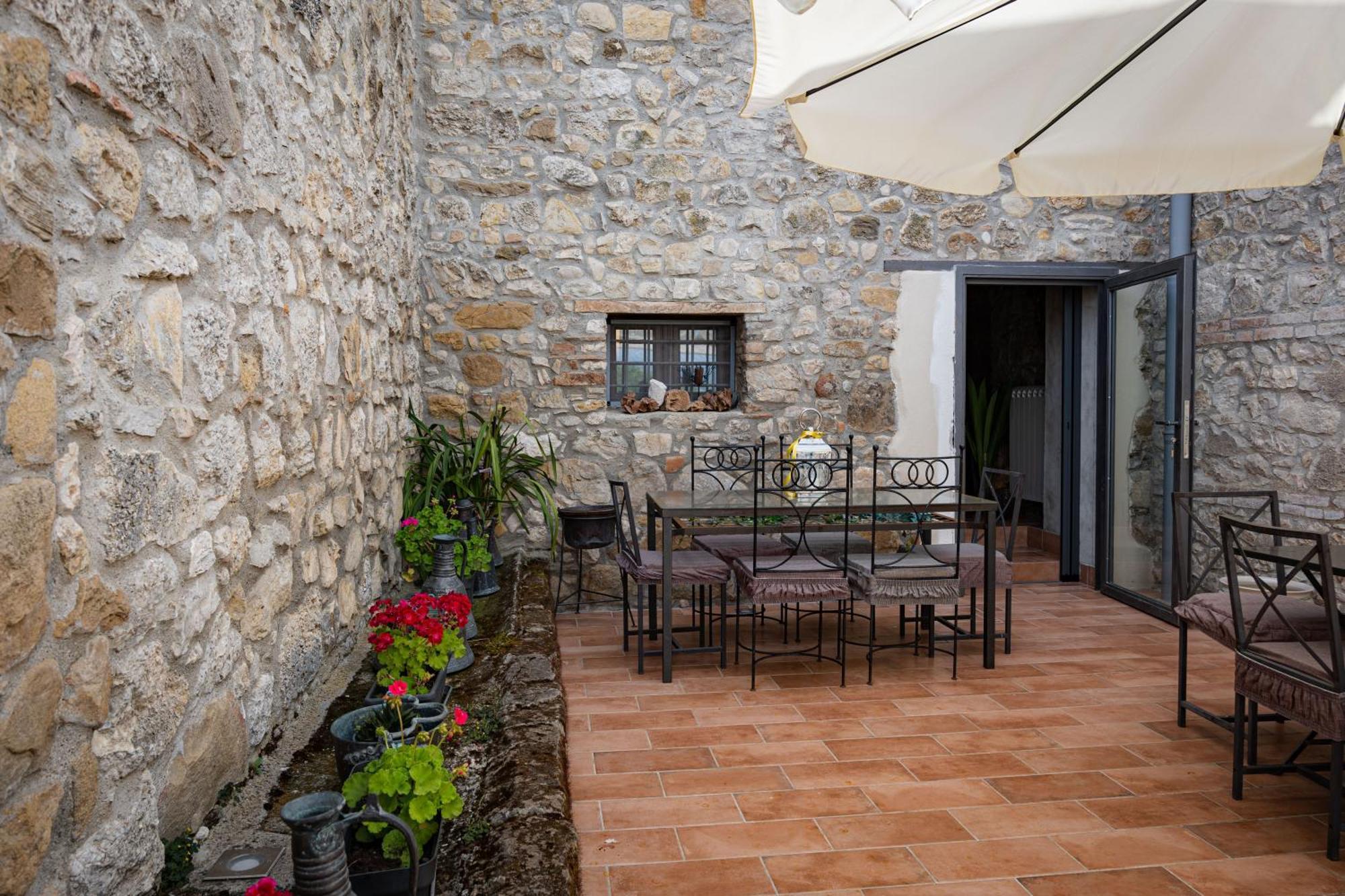 Country Relais La Torretta Baronale Guest House San Giorgio del Sannio Exterior photo