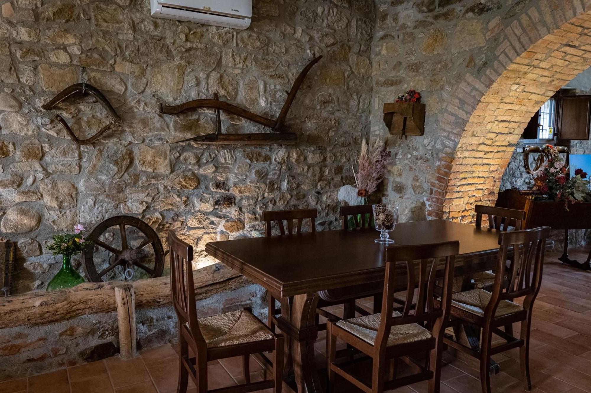 Country Relais La Torretta Baronale Guest House San Giorgio del Sannio Exterior photo